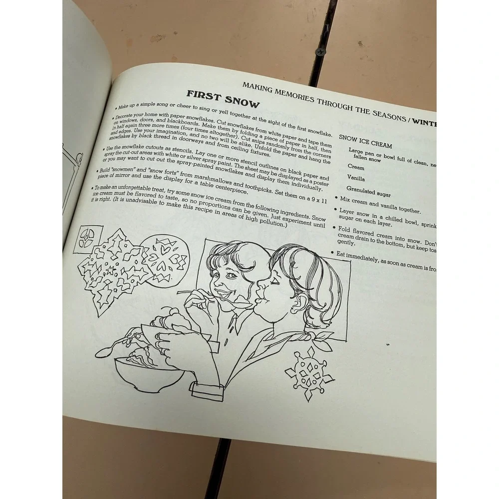 Vintage Let's Make‎ a Memory Gloria Gaither Family Traditions Togetherness Book